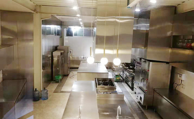 成都餐厅蜜桃AV在线免费设备2
